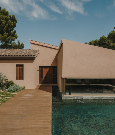 MALLORCA VILLA: BẢN GIAO HƯỞNG GIỮA KIẾN TRÚC MID-CENTURY VÀ TINH THẦN LATINH
