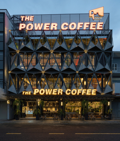 THE POWER COFFEE: GIẢI PHÁP ĐỒNG BỘ HÓA KHÔNG GIAN CHO CHUỖI CÀ PHÊ TẠI ĐÀ NẴNG